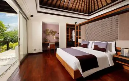 3-Bed 3.5-Bath Villa