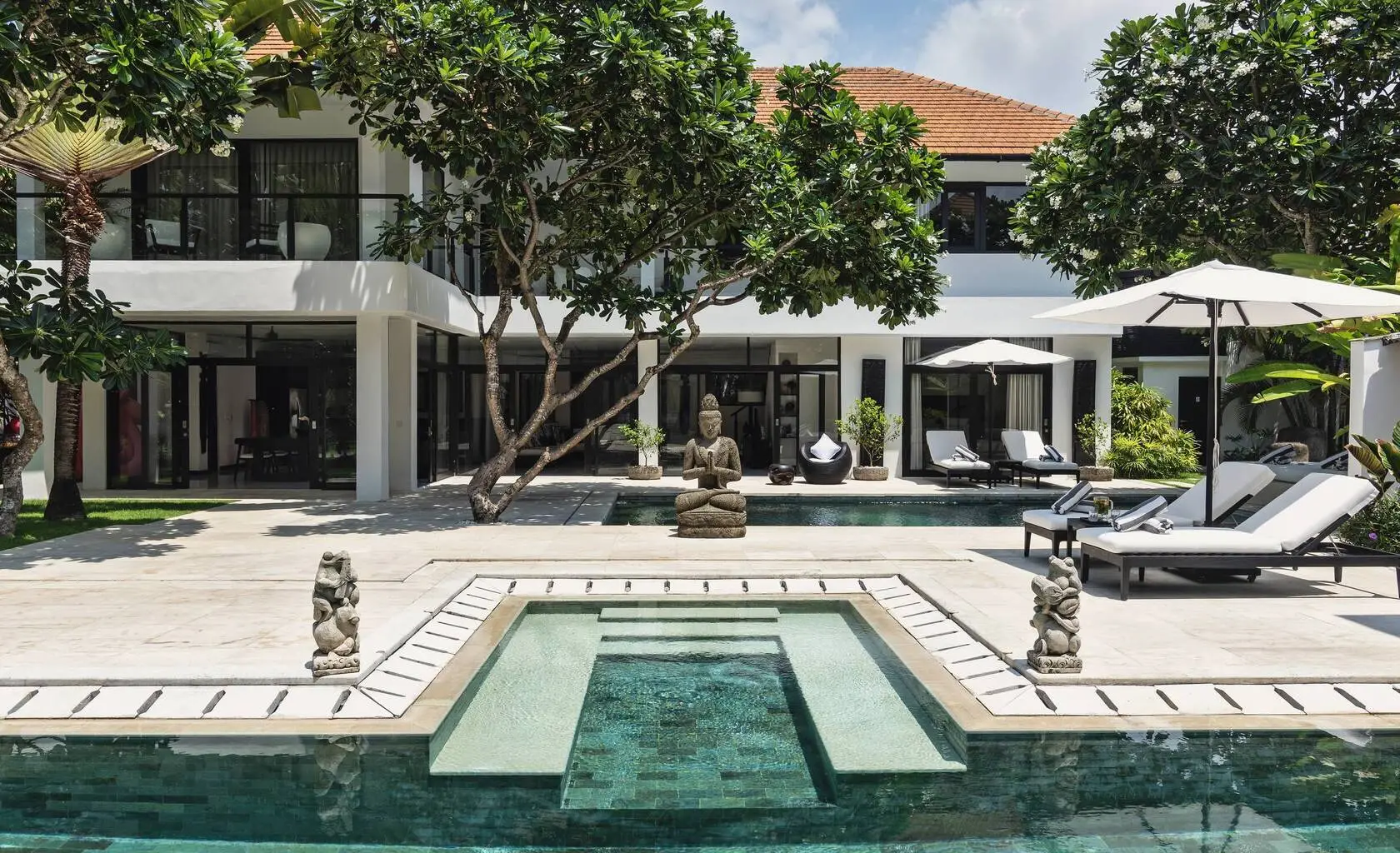 Manis Estate