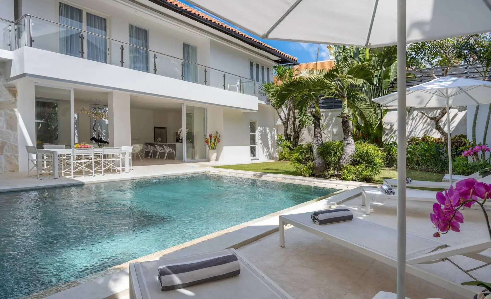 Villa Manis Cantik
