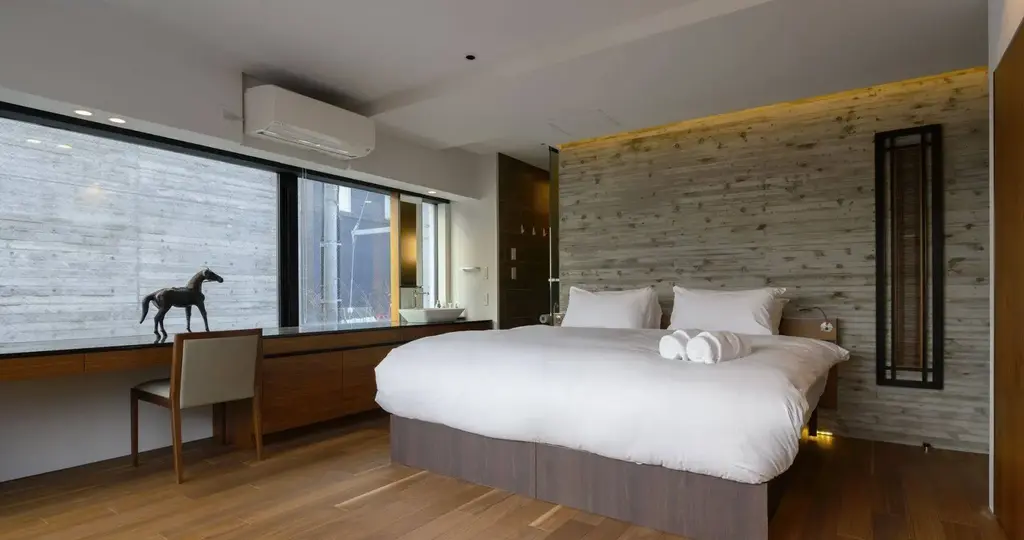 5 Bedroom Chalet