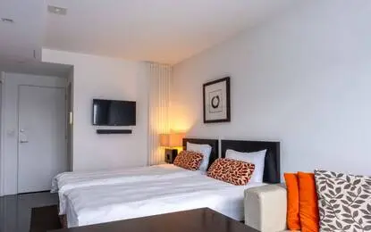 Penthouse Studio