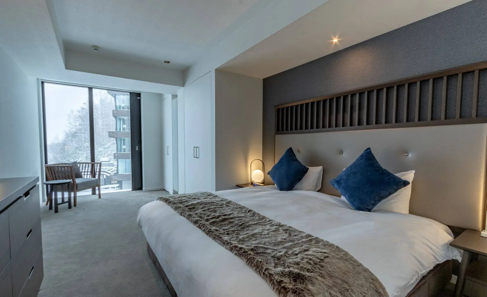 1 Bedroom Suite with Murphy's bed