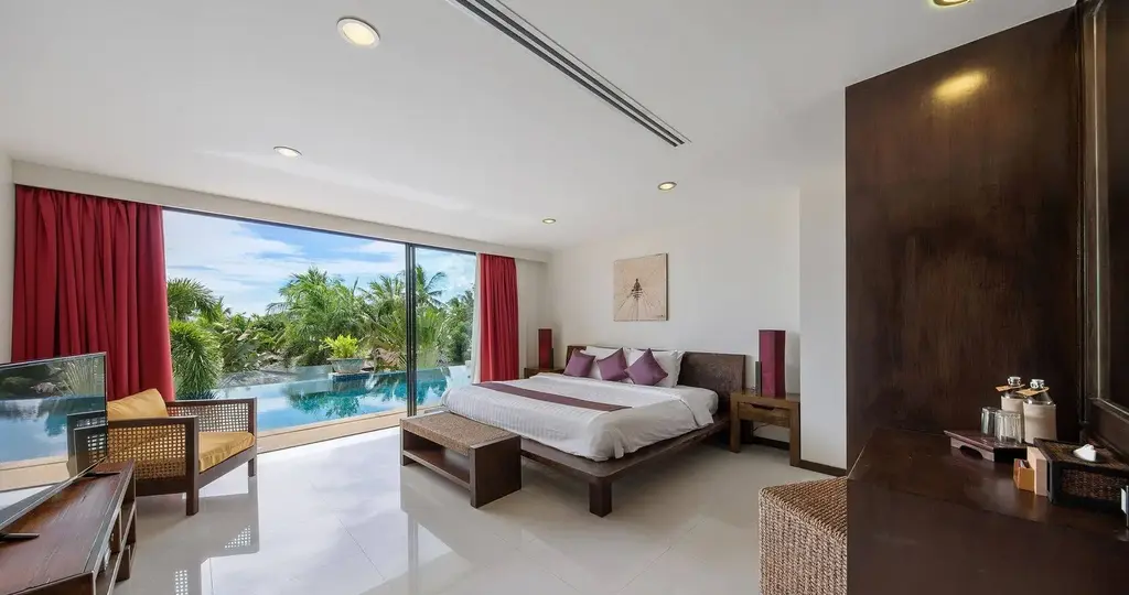 3-Bed 3.5-Bath Villa