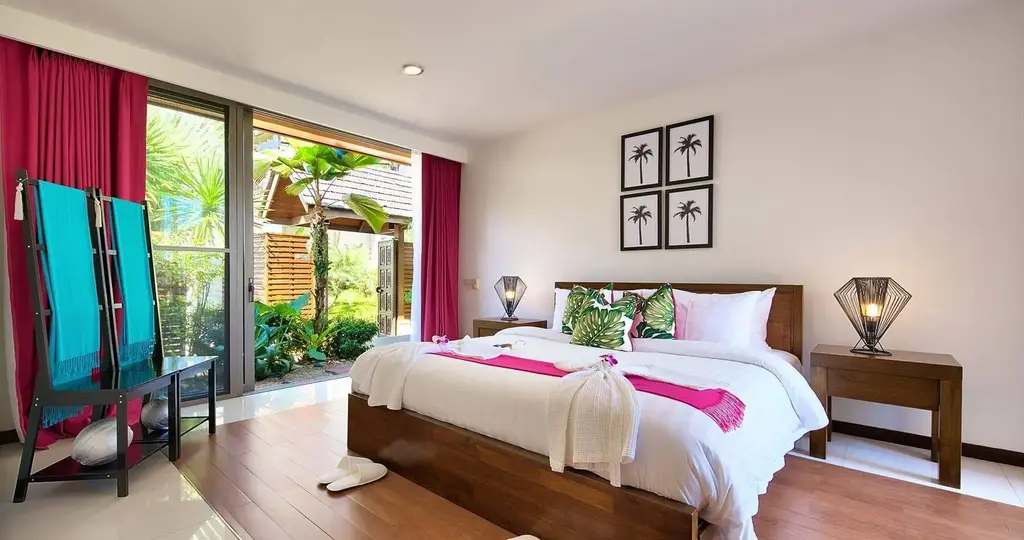 4-Bed 4.5-Bath Villa