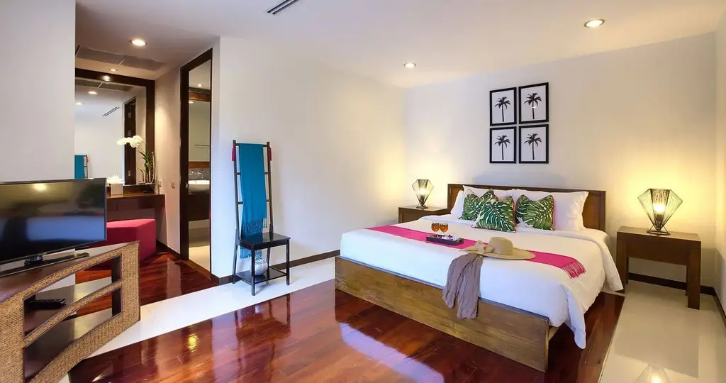 3-Bed 3.5-Bath Villa