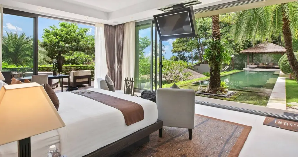 5-Bed 5-Bath Villa