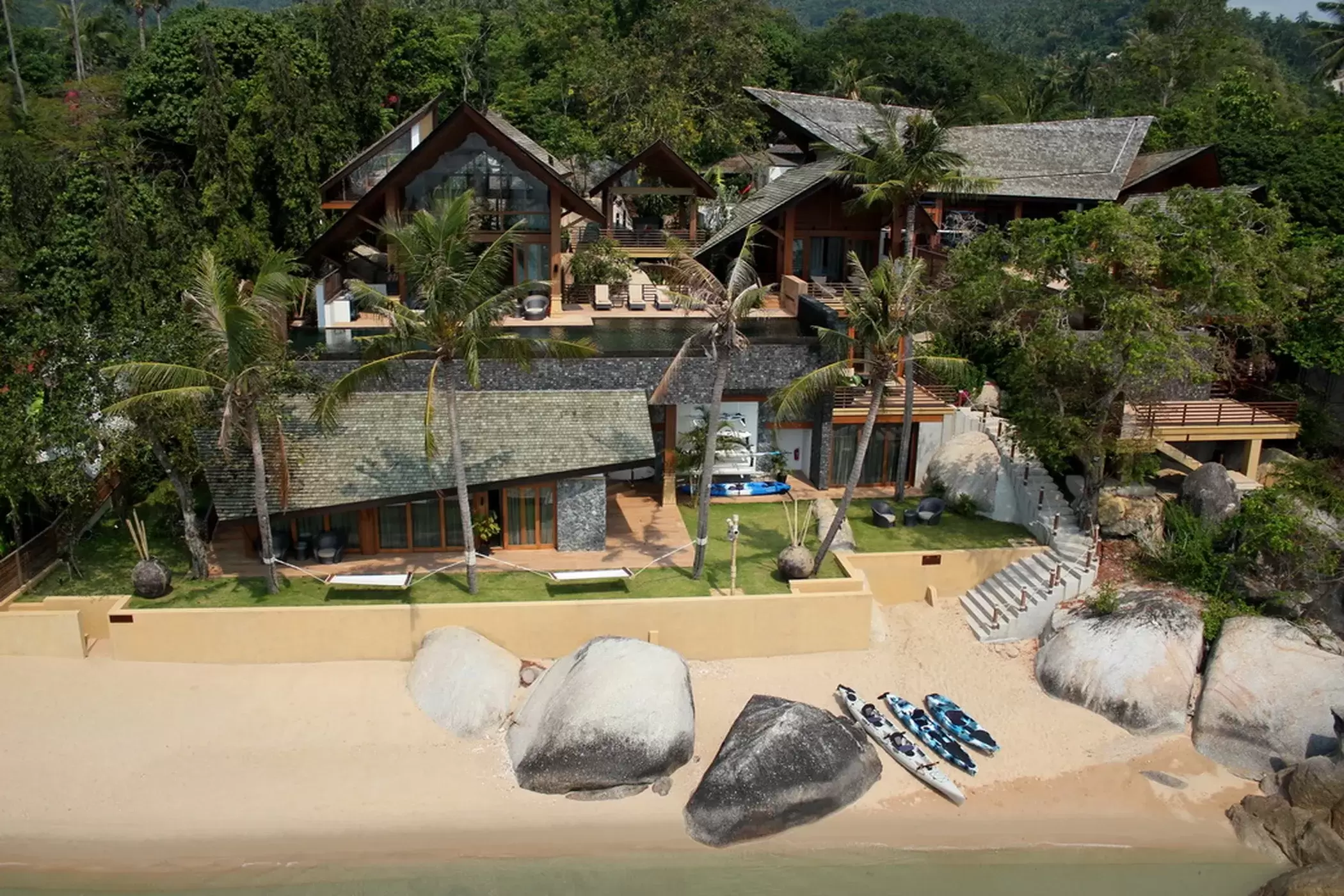 Twin-Villa Beachfront Estate Framed by Granite Boulders, Lamai