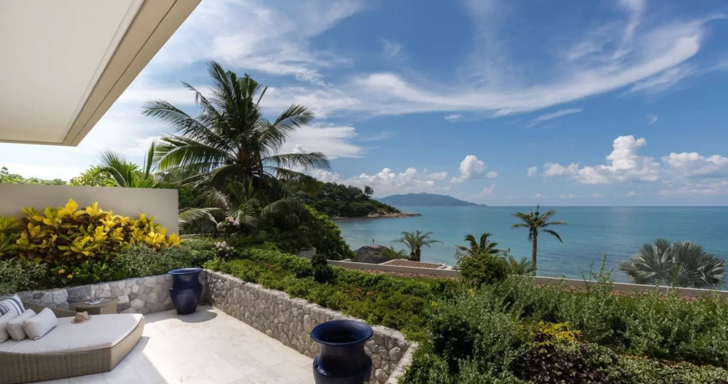 5-Bed 6-Bath Villa